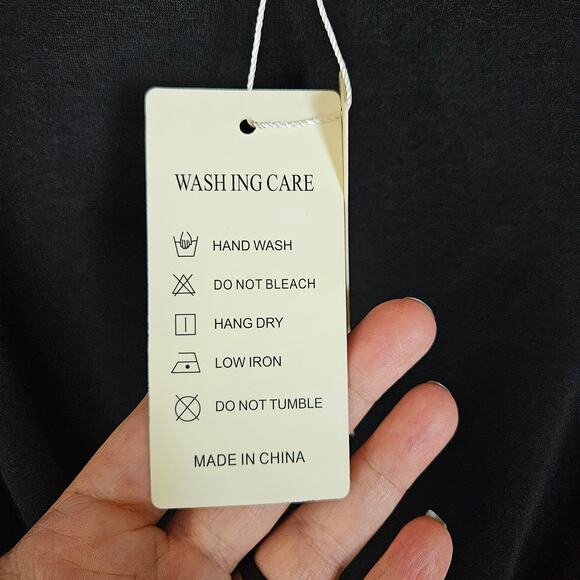 Nemidor Cold Shoulder Swing Dress Plus Size 24 Plus Size Black T-Shirt Pockets - Picture 7 of 8